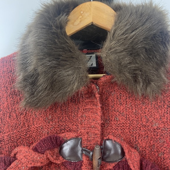 Rust colored wool blend toggle close knit sweater Jacket faux fur collar large - Picture 9 of 16